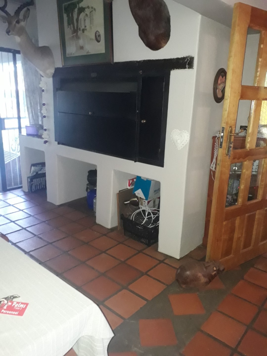5 Bedroom Property for Sale in Sasolburg Free State
